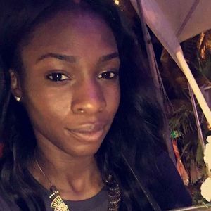 Meet your Posher, Chanelle